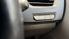 Renault Arkana 1.6 E-TECH Hybrid 145 Iconic 5dr Auto Hybrid Estate